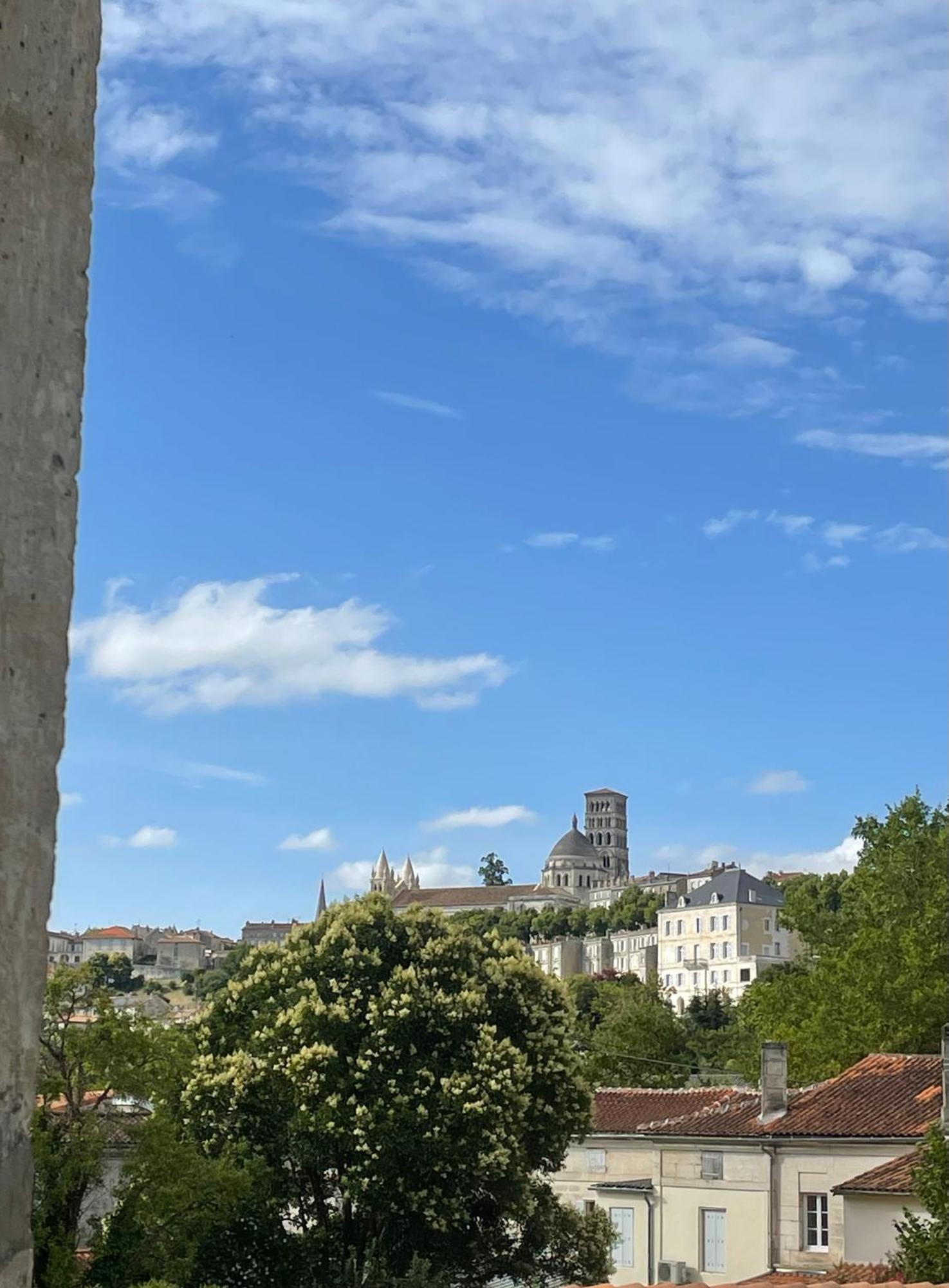 Le Bellevue - Spacieux Et Calme Angoulême Eksteriør bilde